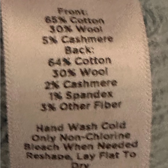 Talbots cable knit ribbed turtle neck sweater, size large petite, light … - Picture 2 of 9